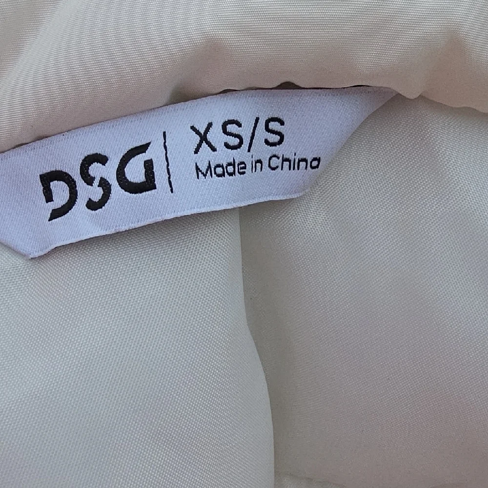 DSG Off White Women's Puffer Vest